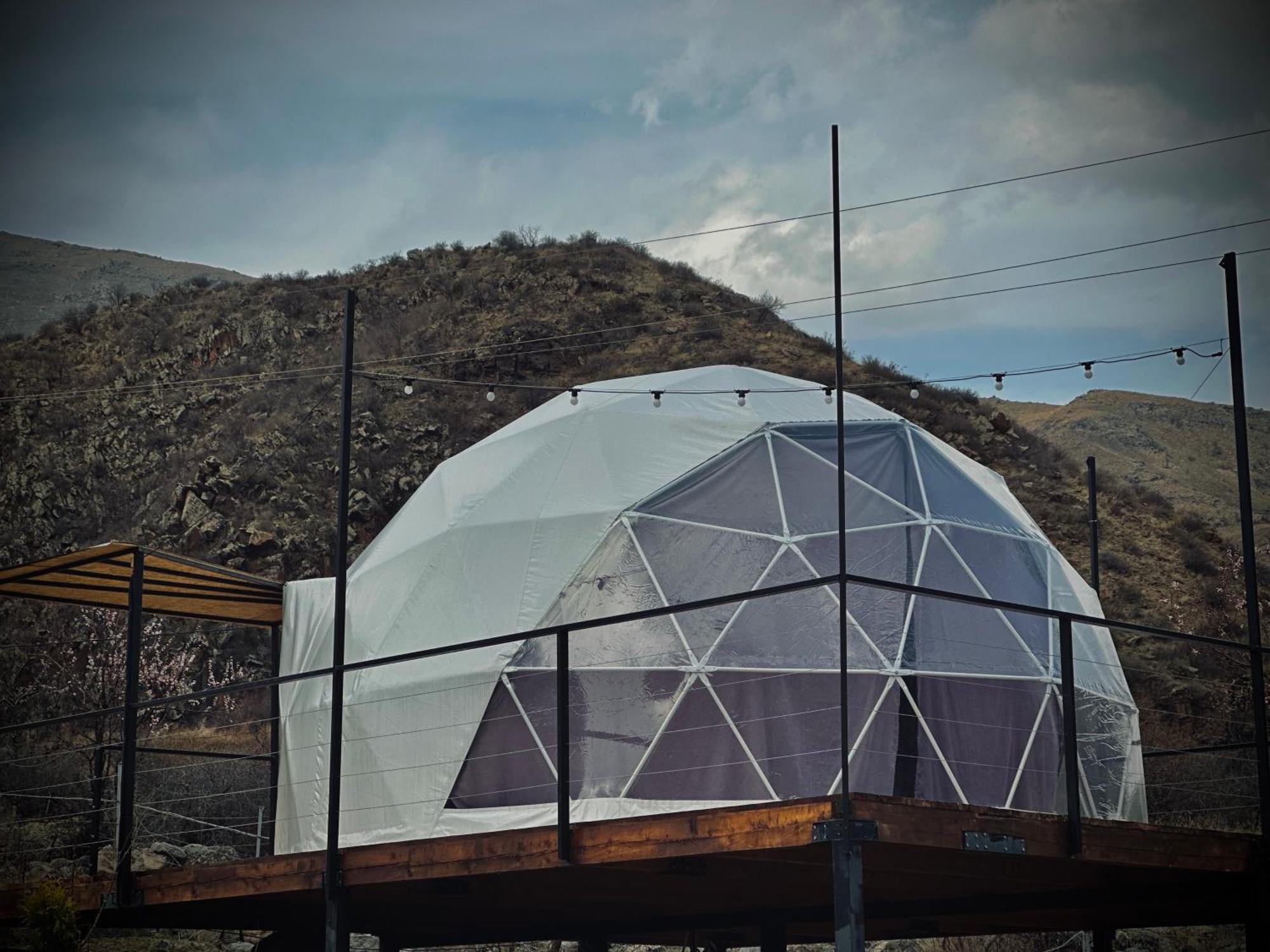 Vardzia Glamping Buitenkant foto