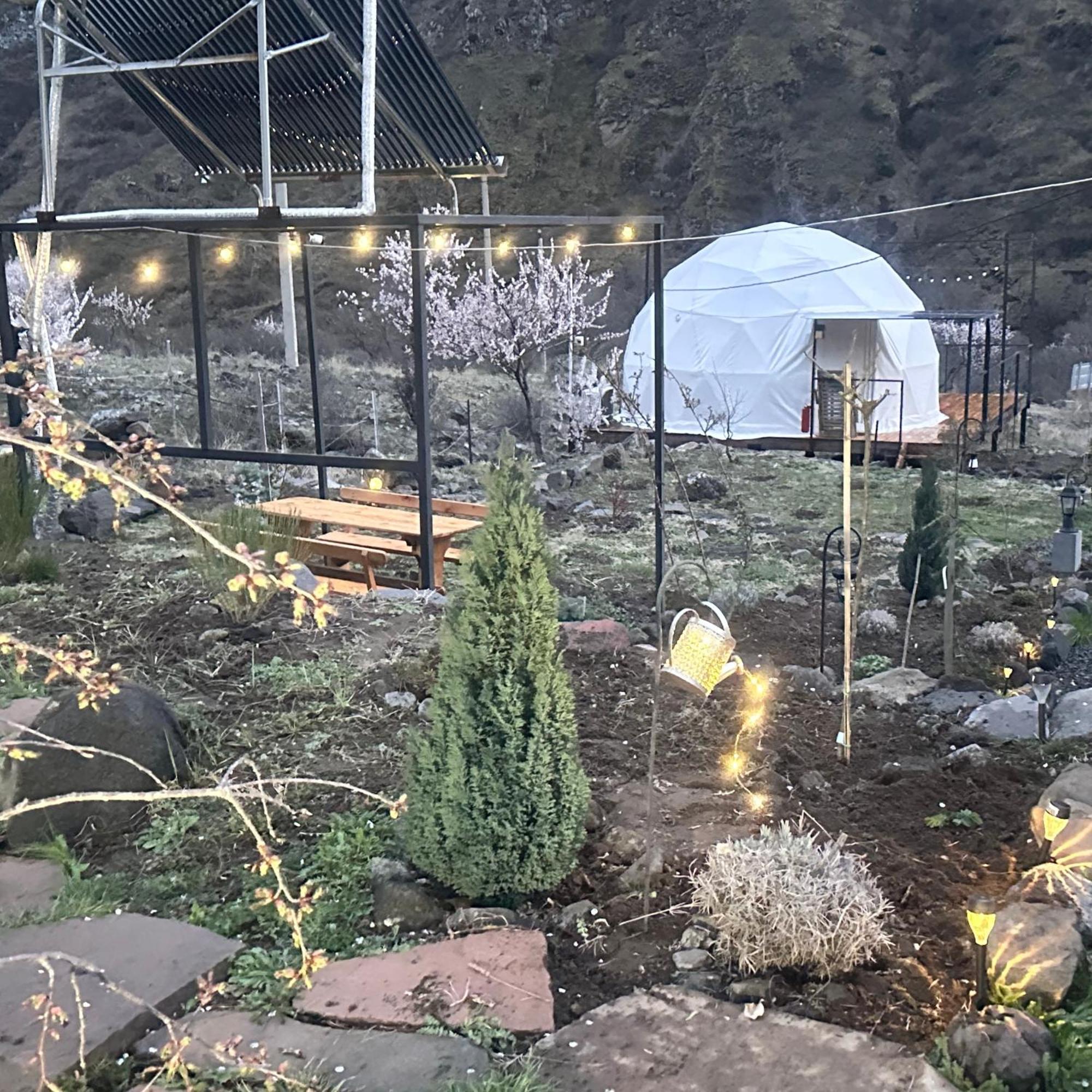 Vardzia Glamping Buitenkant foto